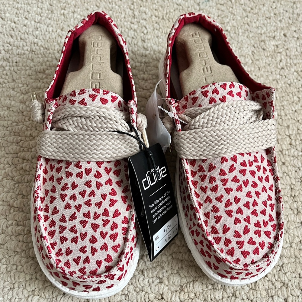 Hey Dude Women’s Shoes New